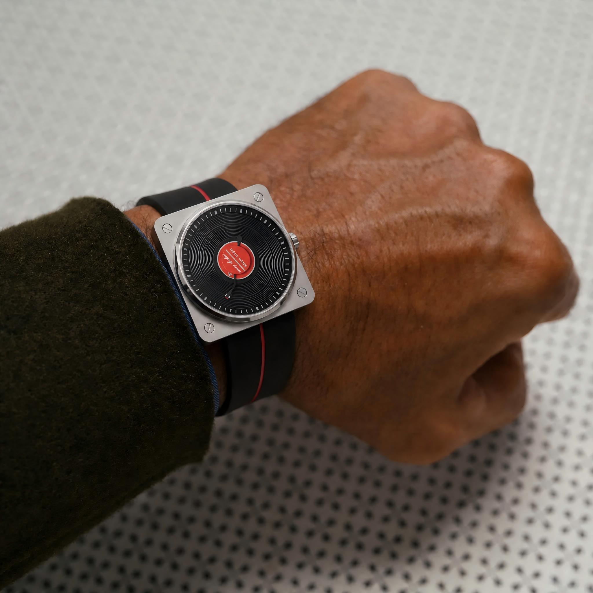 Vintage Watch Collecting - SKU Jam Tangan Pria Vinyl Record