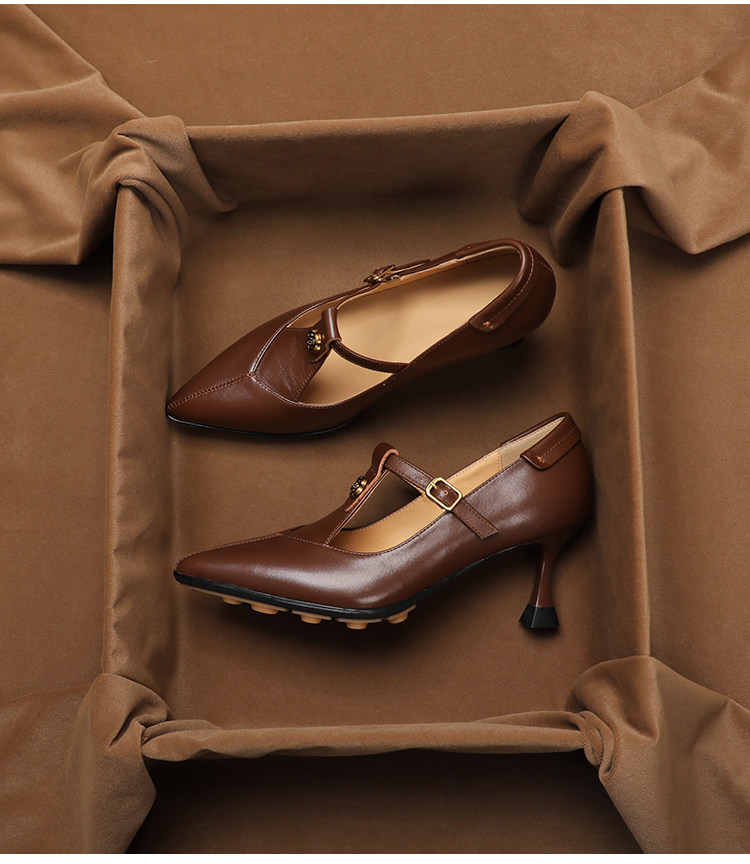Sepatu Mary Jane Ujung Runcing - Vintage Collectible Shoes ulasan dan harga