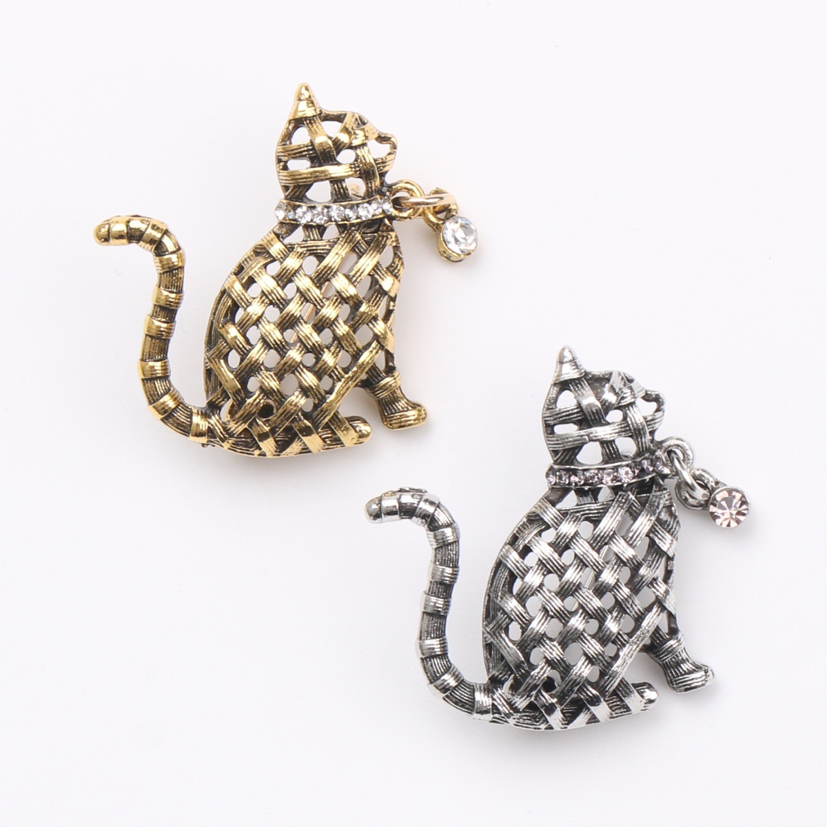 Koleksi Bros Kucing Anyaman Hi - Collectible Vintage Brooches ulasan dan harga