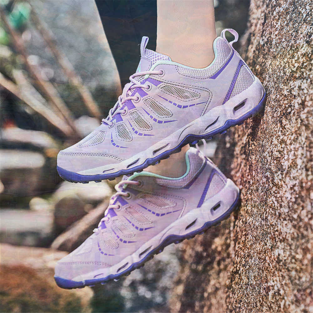 Sepatu Tenis Perak Ujung Bulat - Vintage Collectible Shoes ulasan dan harga