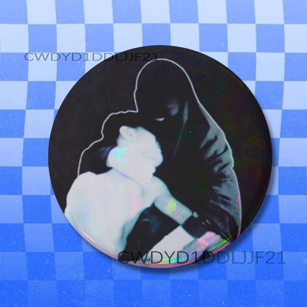 C-Crystal Castles Band Amnesti - Collectible Vintage Brooches ulasan dan harga