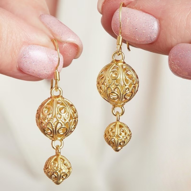 Anting Gantung Bola Ukiran Ber - Vintage Things Collection ulasan dan harga